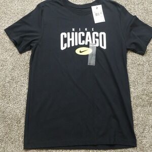 Chicago Shirt Mens Medium Black NBA Basketball Nike City Tee‎ Graphic New